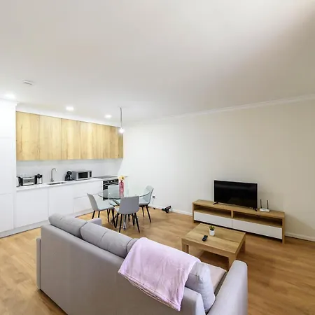 Apartament Maria De Lurdes *