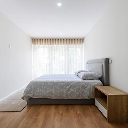 Maria De Lurdes Apartman Guimarães