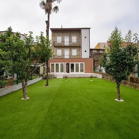 Apartament Maria De Lurdes *