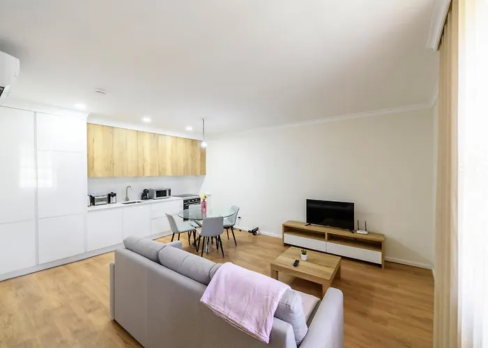 Apartament Maria De Lurdes *